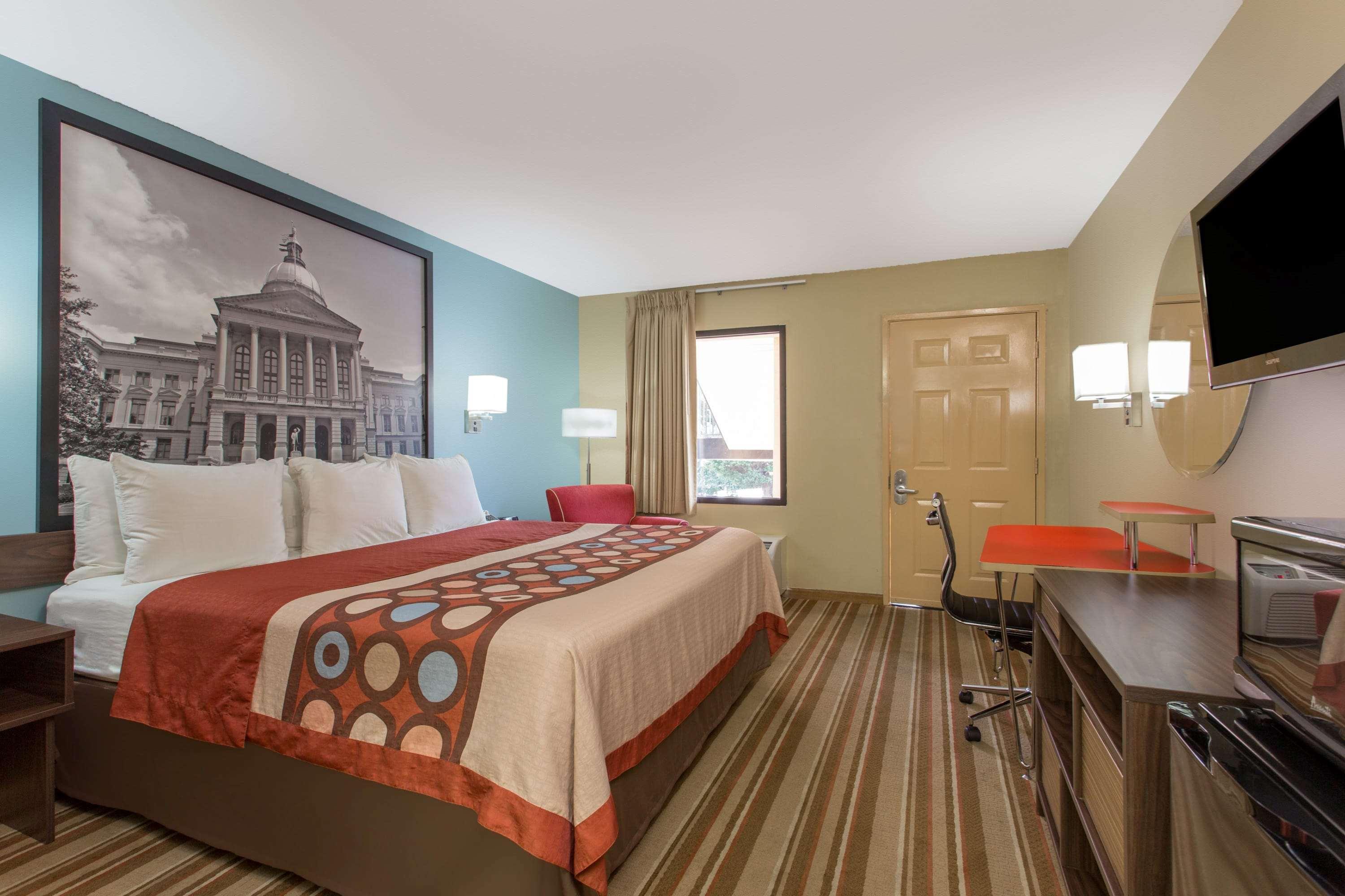 Super 8 By Wyndham Forest Park Extérieur photo